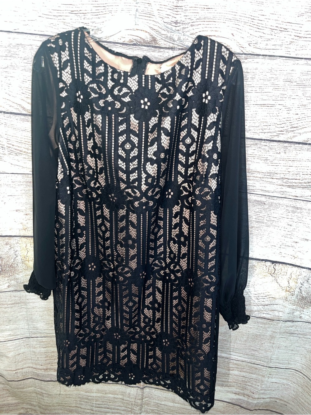 😍 Chico’s Black Lace Overlay Long Sleeve Shift Dress size 2